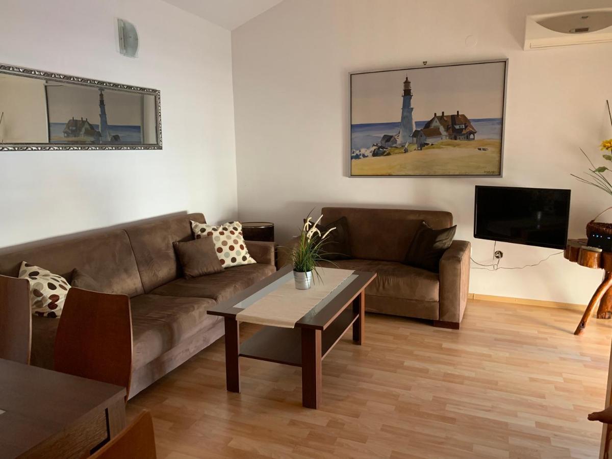 Gallery Apartman Nada Žaborić Extérieur photo